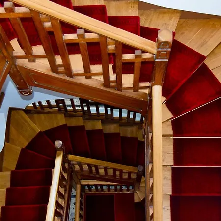 D'hotes Le Clos Des Marronniers 3*