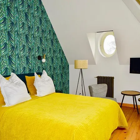 D'hotes Le Clos Des Marronniers 住宿加早餐酒店