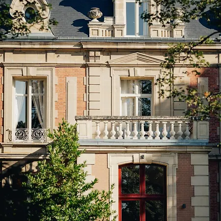 D'hotes Le Clos Des Marronniers Bed & Breakfast Douvres-la-Délivrande