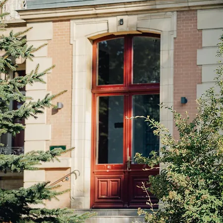 D'hotes Le Clos Des Marronniers Bed & Breakfast