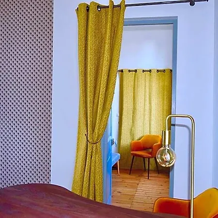 D'hotes Le Clos Des Marronniers Bed & Breakfast