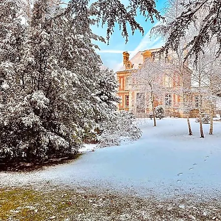 D'hotes Le Clos Des Marronniers Bed & Breakfast 3*