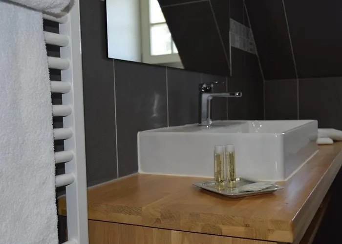 D'hotes Le Clos Des Marronniers Bed & Breakfast Douvres-la-Delivrande