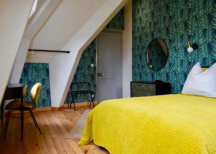D'hotes Le Clos Des Marronniers Bed & Breakfast